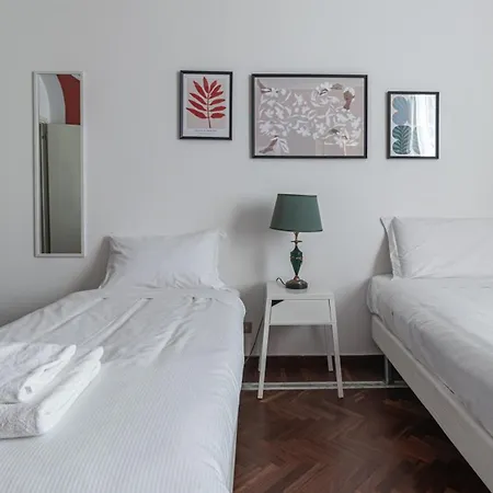 Lägenhet Italianway Easy - Bligny 26 *